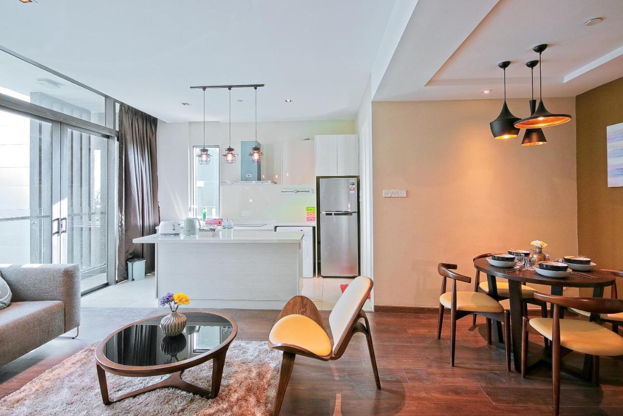 Elegant Living @ Riverson Soho Kota Kinabalu Esterno foto