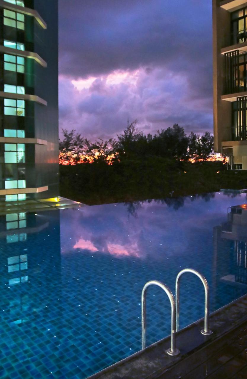 Elegant Living @ Riverson Soho Kota Kinabalu Esterno foto