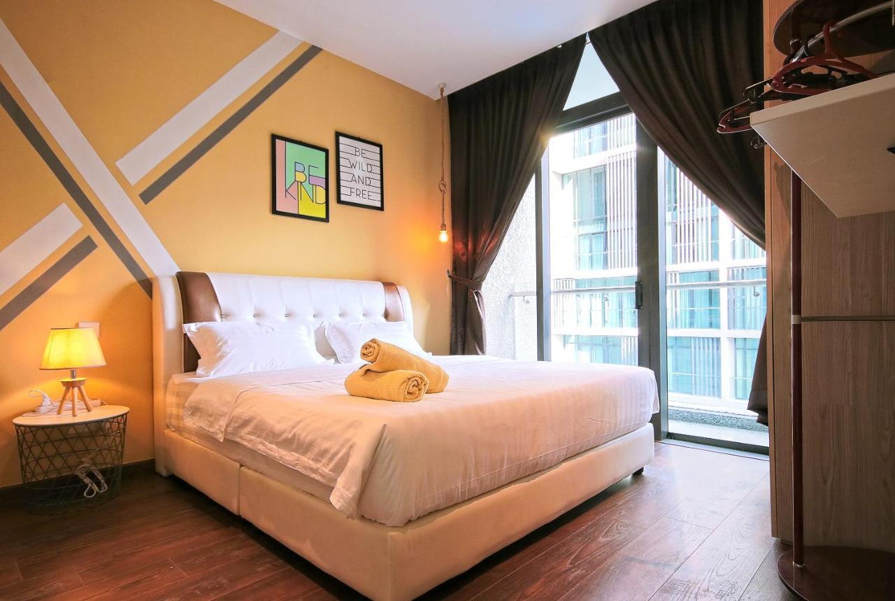 Elegant Living @ Riverson Soho Kota Kinabalu Esterno foto