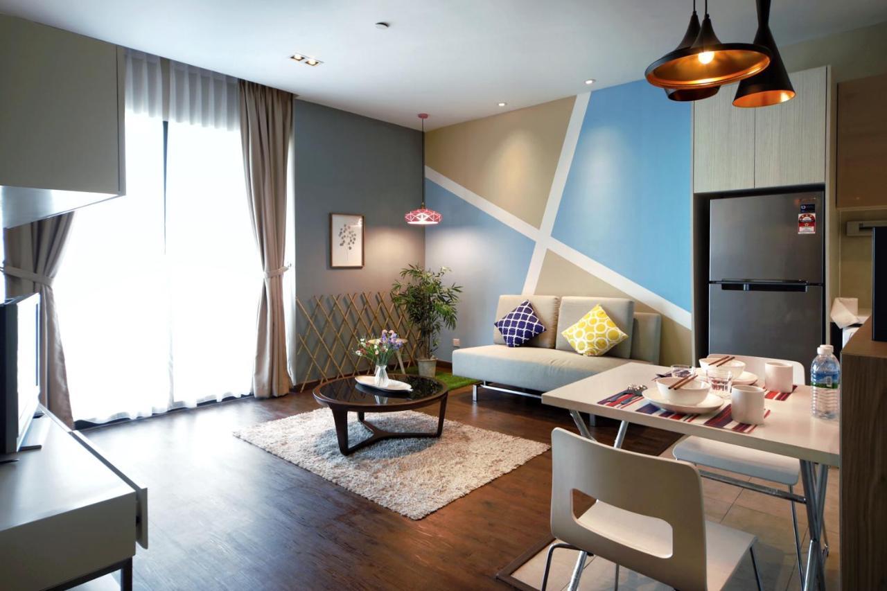 Elegant Living @ Riverson Soho Kota Kinabalu Esterno foto